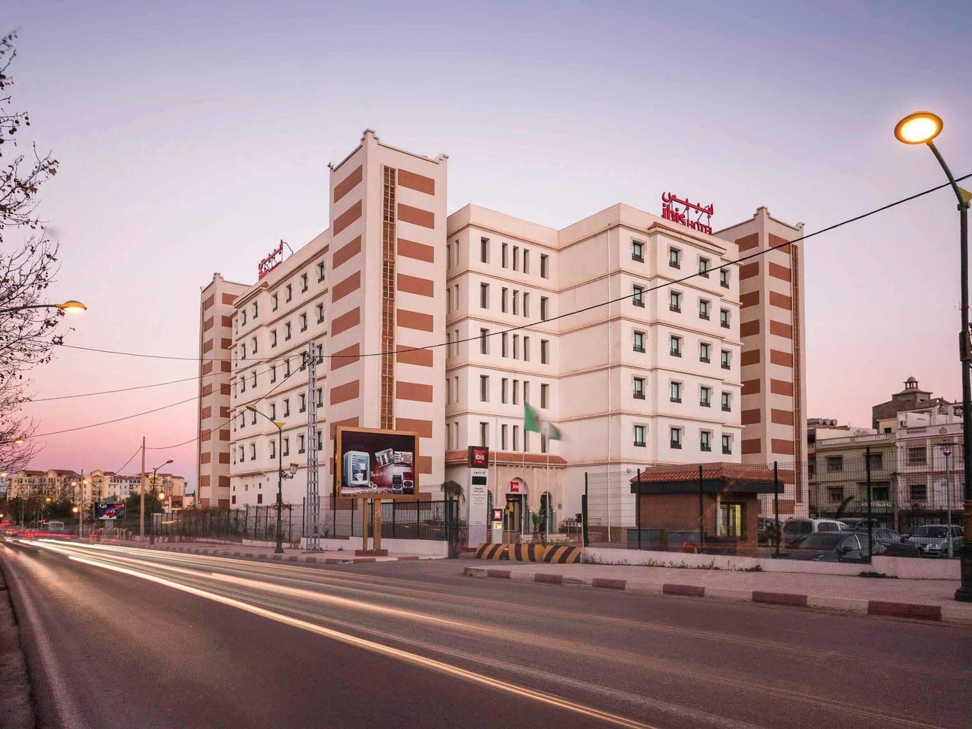Hotel Ibis Tlemcen Exteriér fotografie